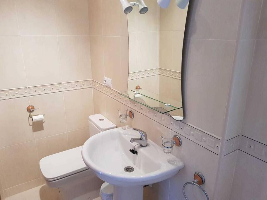 Stunning 2-bed House In W. Pool, A/c, Garage * Nerja